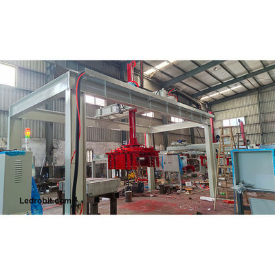 2 ila 5 Eksenli Yakalayıcı yükleme ve boşaltma machineu özelleştirilebilir Endüstriyel Otomasyon ve machineik