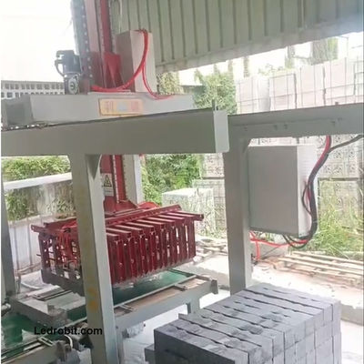 300 ila 3000Kg Kapasiteli Robotik Otomatik Palletizing Sistemi Gantry Palletizer Sistemi