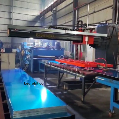 Servo motorlu zemin monte edilmiş robot palletizer makinesi